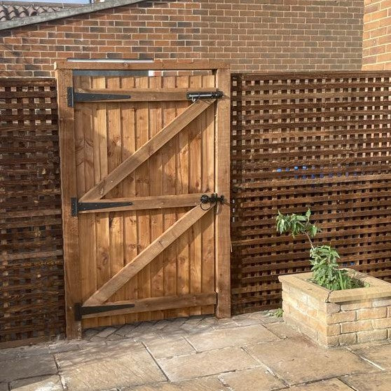 6' Double Latted Flat Top Square Trellis